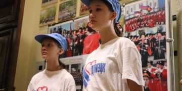 С визитом на Кубань приехали учащиеся школы № 29 им В.Н. Масловского города Донецка вместе с руководителем школьного музея Гвардейской Славы