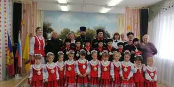 Более 40 дошколят Павловской приняты в казачата