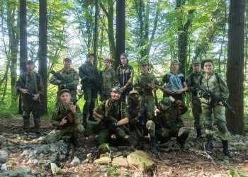 Молодые казаки Хосты организовали занятия по военной подготовке