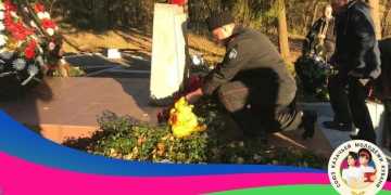 Казачья молодёжь Курганинского МО СКМК приняла участие в памятном меропрятии