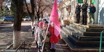 Казаки Ейского района познакомили казачат с работой штаба