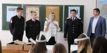 В Тихорецком районе прошла встреча с казачьей молодёжью