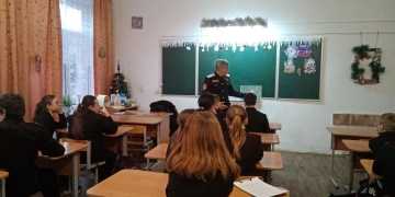 казак ХКО ст. Копанской Ейского района Сергей Астахов провел занятие "Любовь к Родине"