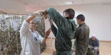 казачата участвуют в добровольческой акции для военнослужащих