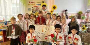 Тематическое занятие по патриотическому воспитанию казачат провели в детском саду № 8 станицы Ленинградской