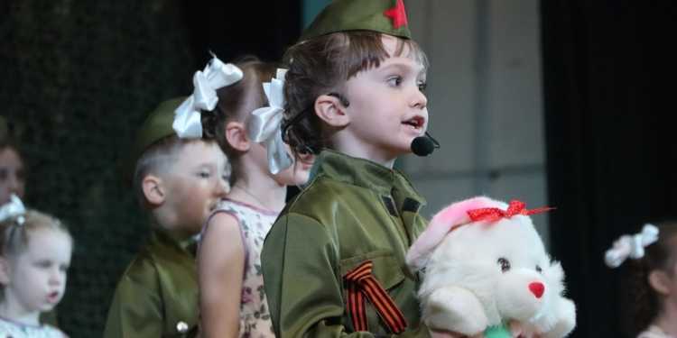 В Белой Глине показали литературно-музыкальную композицию о детях войны