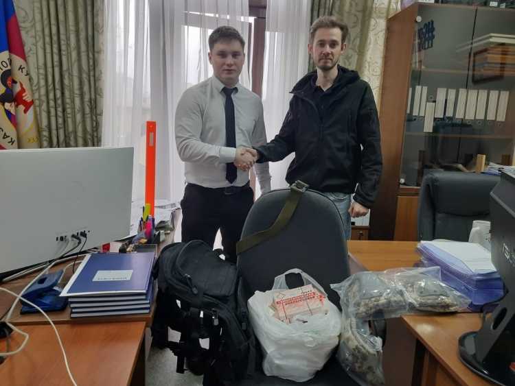 Краевой штаб СКМК посетил участник СВО Филипп Семено