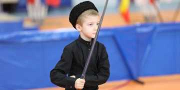 В спортивном комплексе «Лидер» станицы Ленинградской состоялся Открытый фестиваль казачьих традиций