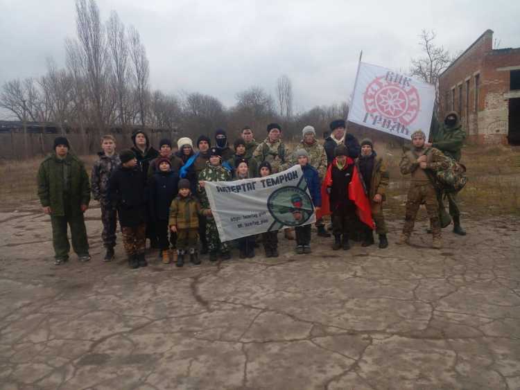 Военно-патриотический клуб «Гридь» провел первую в этом году тренировку по тактической подготовке городского боя