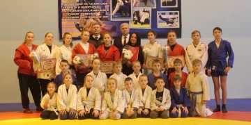 Атаман Тихорецкого РКО Андрей Васильевич Аулов побывал в спортивной школе «Лидер»