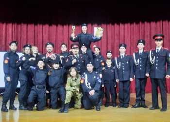 Команда военно-патриотического клуба «Святогорец» приняла участие в интеллектуальной игре «Будь готов»