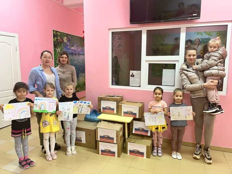 В казачьей образовательной организации детский сад №43 "Буратино" прошла акция "Помощь солдату"