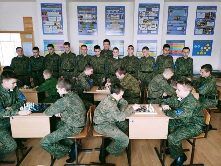 В Кропоткинском казачьем кадетском корпусе прошли соревнования по шахматам