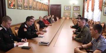 Лидер казачьей молодёжи и студенты техникума «Знание» пообщались в формате открытого диалога