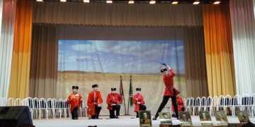 Посвящение в казачата для юных школьников