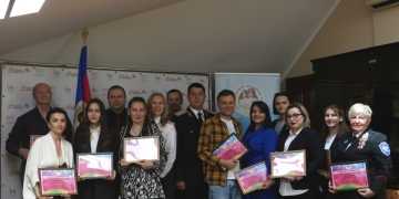 Сотрудники средств массовой информации принимали поздравления от Союза казачьей молодёжи