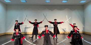 Казачья молодёжь Курганинска выступила для военнослужащих