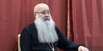 Настоятель Войскового собора благословил казачью молодежь Кубани на добрые дела