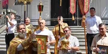 Владислав Кириченко принял участие в Богослужении в честь дня положения честной ризы Господа нашего Иисуса Христа