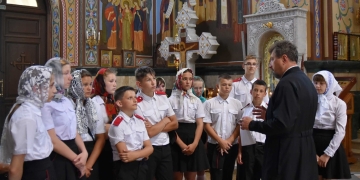 Войсковой собор посетили учащиеся казачьей школы №11 станицы Новоплатнировской.