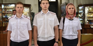 Казачья молодежь краевого штаба СКМК посетила торжественное богослужение на Медовый Спас