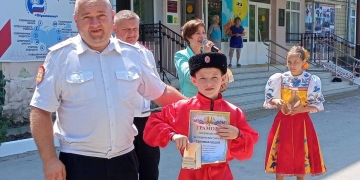 Казачья смена в летнем школьном лагере МБОУ СОШ 16 поселка Цибанобалка завершилась