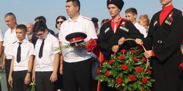 Председатель Союза казачьей молодёжи почтил память павших в боях у Пашковской переправы