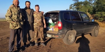 Динские казаки и казачья молодежь продолжают доставлять гуманитарную помощь