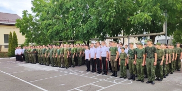 Для казачат проходят еженедельные линейки в новом учебном году