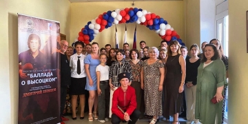 Казачья молодежь приняла участие в тематическом проекте «Баллада о Высоцком»