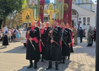 Лабинские казаки приняли участие в масштабном праздновании дня памяти Александра Невского