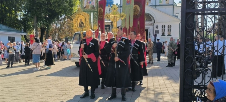 Лабинские казаки приняли участие в масштабном праздновании дня памяти Александра Невского