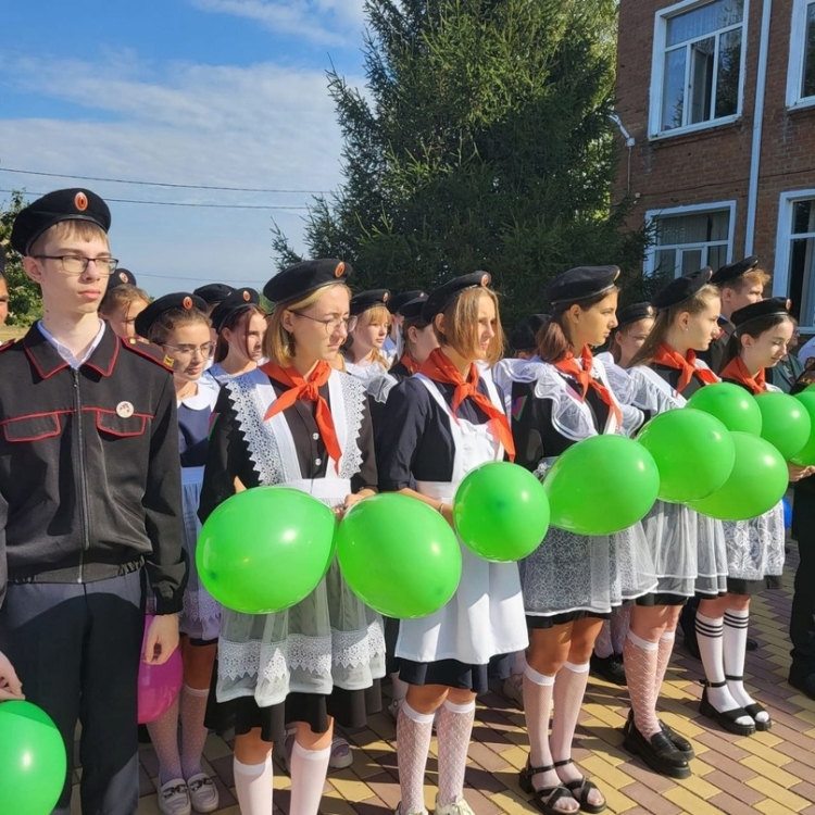 В День Краснодарского края состоялись торжественные линейки