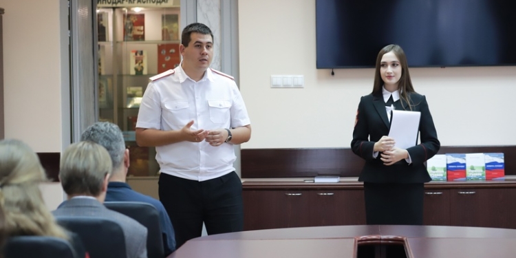 В краевой столице прошла встреча с казачьей сотней