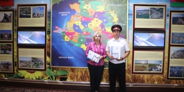 Для луганских кадетов передали методические пособия