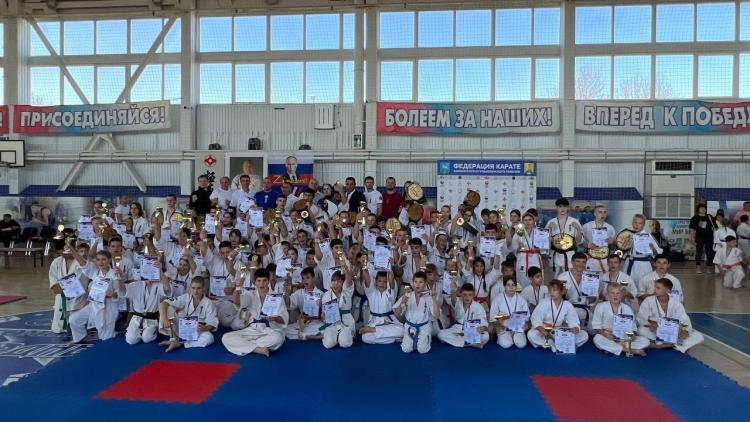 Казачата Гулькевичского района заняли призовые места в соревнованиях по карате