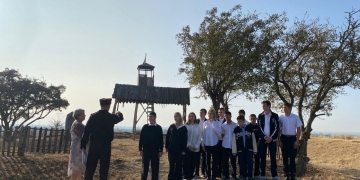 Казак-наставник провел урок истории для курганинских казачат