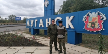 Казаки передали гуманитарную помощь в Луганск