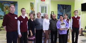 Коллектив и учащиеся краснодарской школы собрали гумпомощь для участников СВО