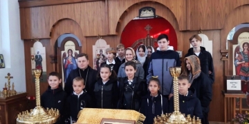 Кубанские казачата посетили храмы