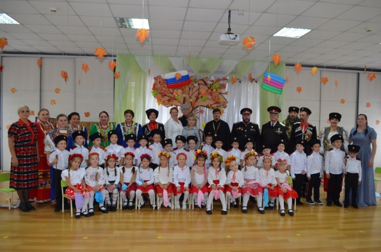 Сочинские дошкольники пополнили ряды юных казачат
