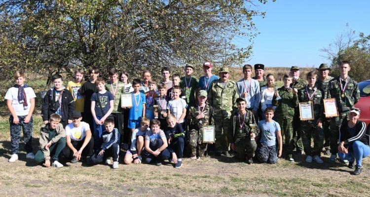 Тимашевская казачья молодежь приняла участие в военно-спортивных играх
