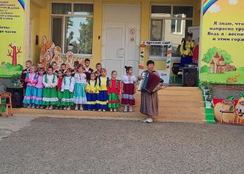 В Гулькевичском районе проходят тематические занятия для казачат