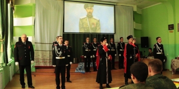 В Тимашевске кадеты выступили с творческими номерами