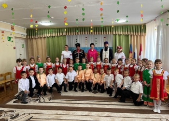Воспитанников детского сада Кущевского района посвятили в казачата