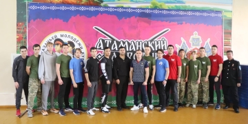 Федор Дурыманов провел занятие с юными казаками