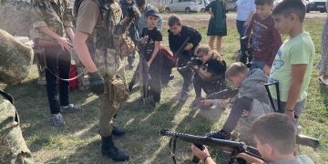 Казачья молодежь провела военно-спортивную игру «Зариница»