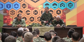 Казачья молодежь встретилась с участниками специальной военной операции