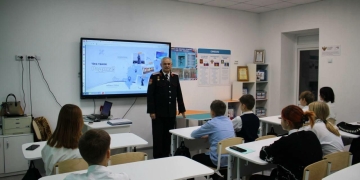 Казак-наставник провел антинаркотическую беседу с молодежью