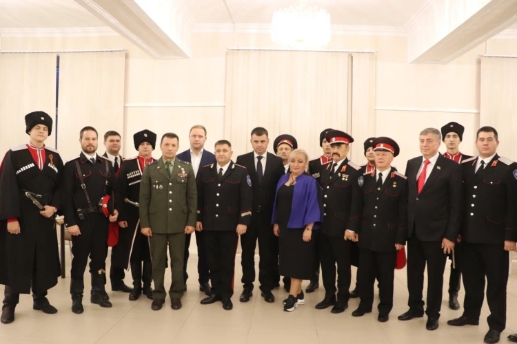 Председатель Союза казачьей молодежи Кубани посетил отчетный сбор Таманского казачьего отдела